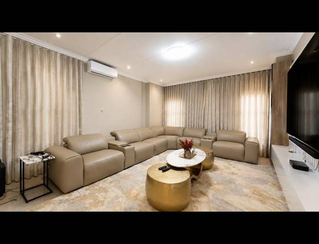 4 BEDROOM HOUSE FOR SALE IN COPPERLEAF ESTATE